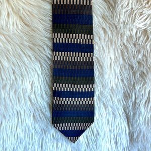 African Textile green and navy men’s silk tie